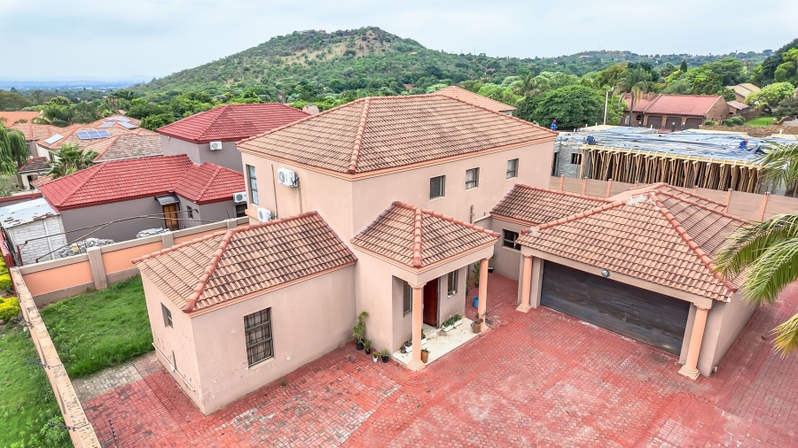 4 Bedroom Property for Sale in Safari Gardens North West